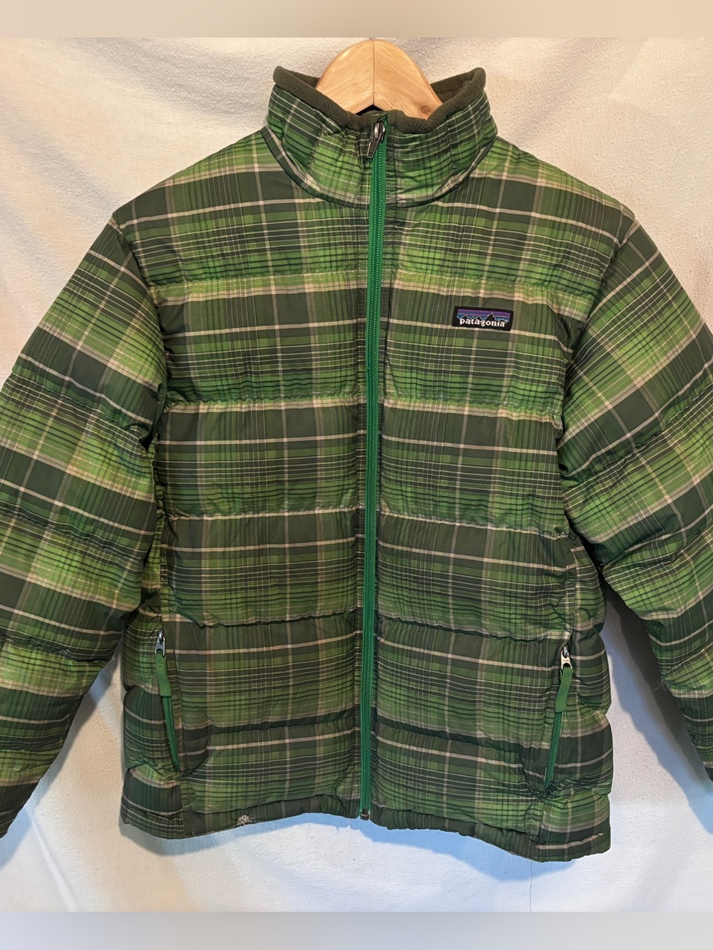 Patagonia (L-10) Kids' Green Plaid Insulated Winter Jacket